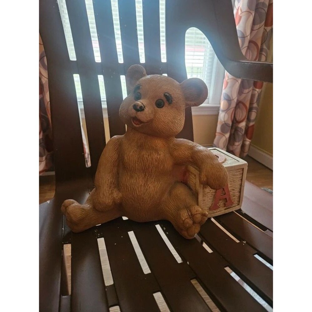 Vintage 1989 10" Bear with letter block